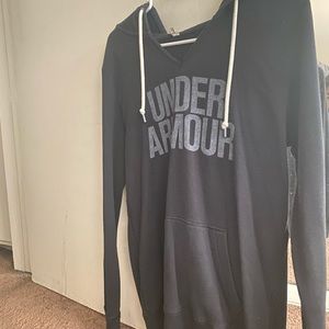 black under armour sweater